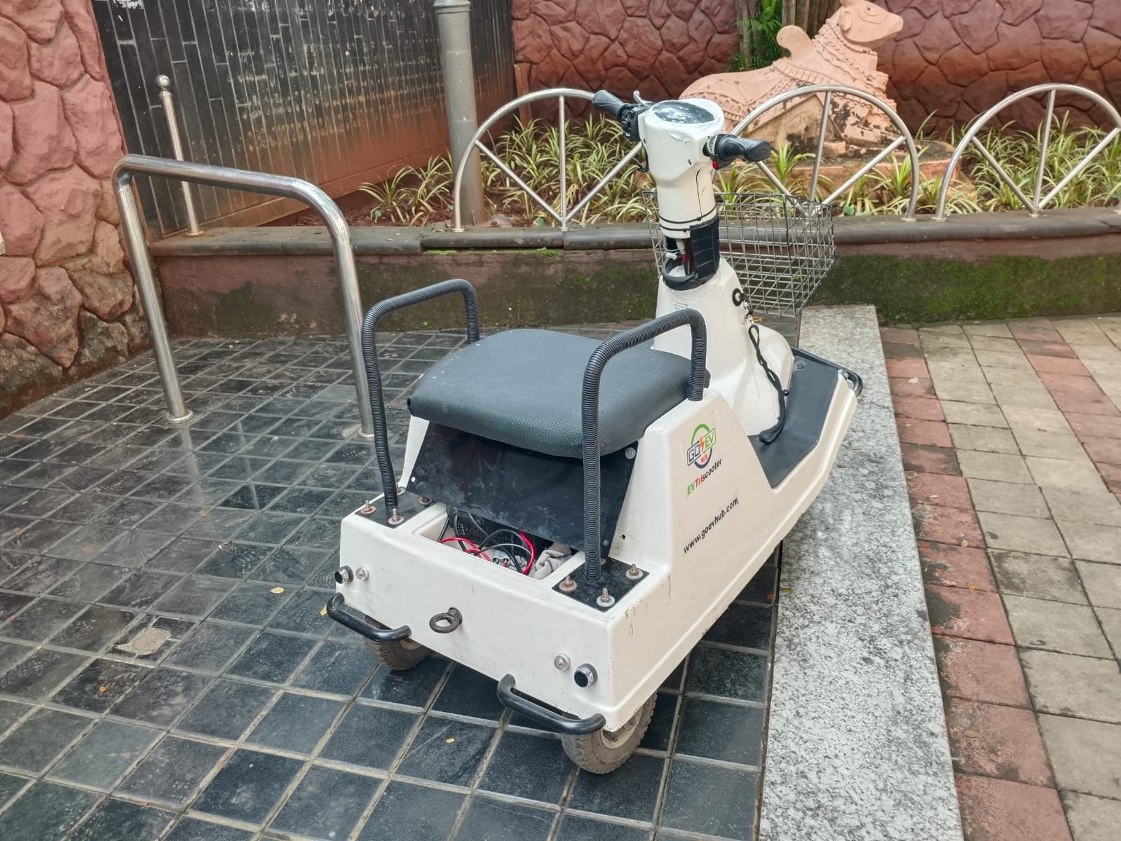 WhatsApp Image 2025-10-09 at 9.50.28 AM (1)